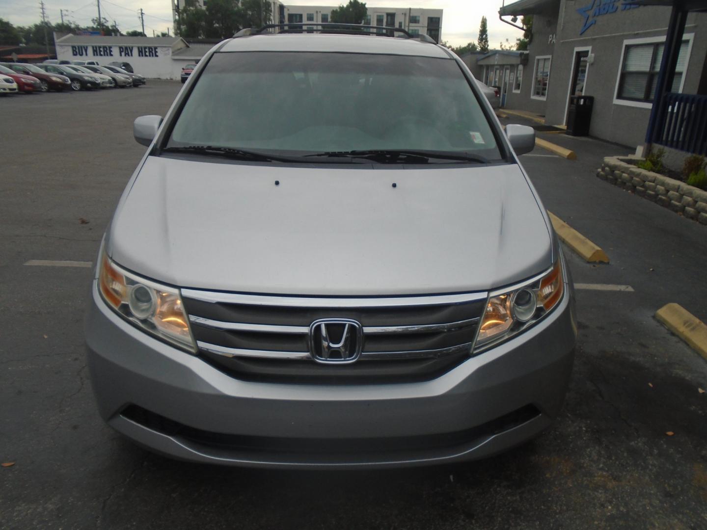 2011 Honda Odyssey EX (5FNRL5H46BB) with an 3.5L V6 SOHC 24V engine, 5-Speed Automatic transmission, located at 6112 N Florida Avenue, Tampa, FL, 33604, (888) 521-5131, 27.954929, -82.459534 - Photo#1